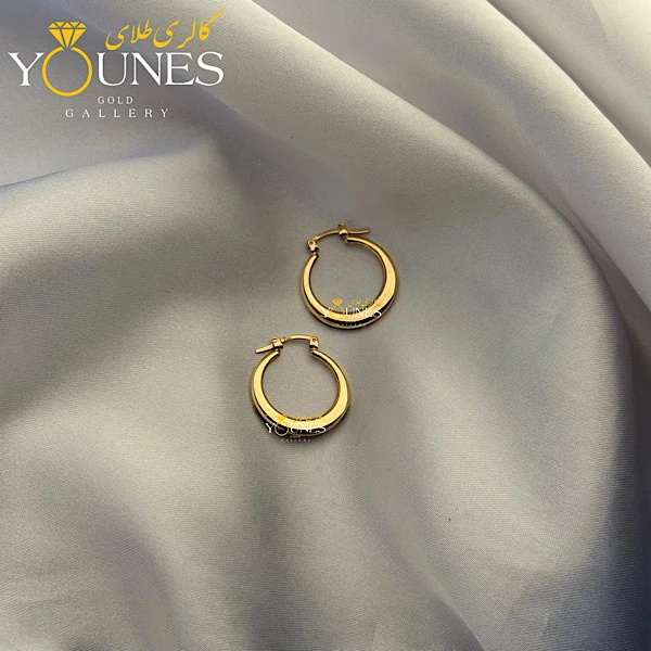 تصویر دوم گوشواره طلا حلقه ای پلنگی